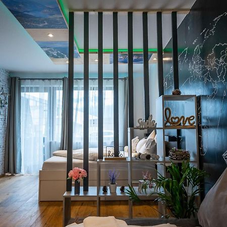Modern Studio-Apartment In Gosau Near Hallstatt المظهر الخارجي الصورة